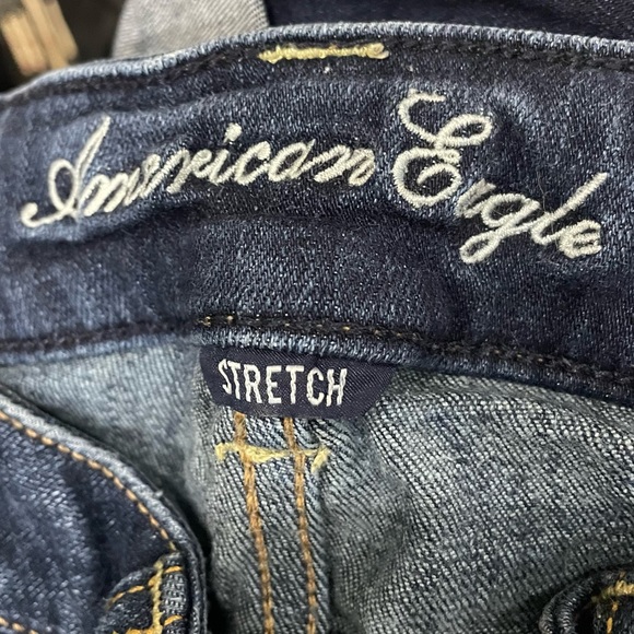 American Eagle high rise dark wash blue jean shorts / 00 / Excellent condition - Picture 15 of 17